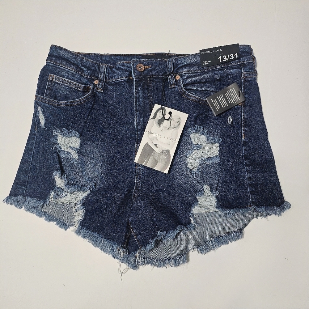 NWT Kendall + Kylie The Icon Short Distressed High Rise Denim Shorts Sz 13/31